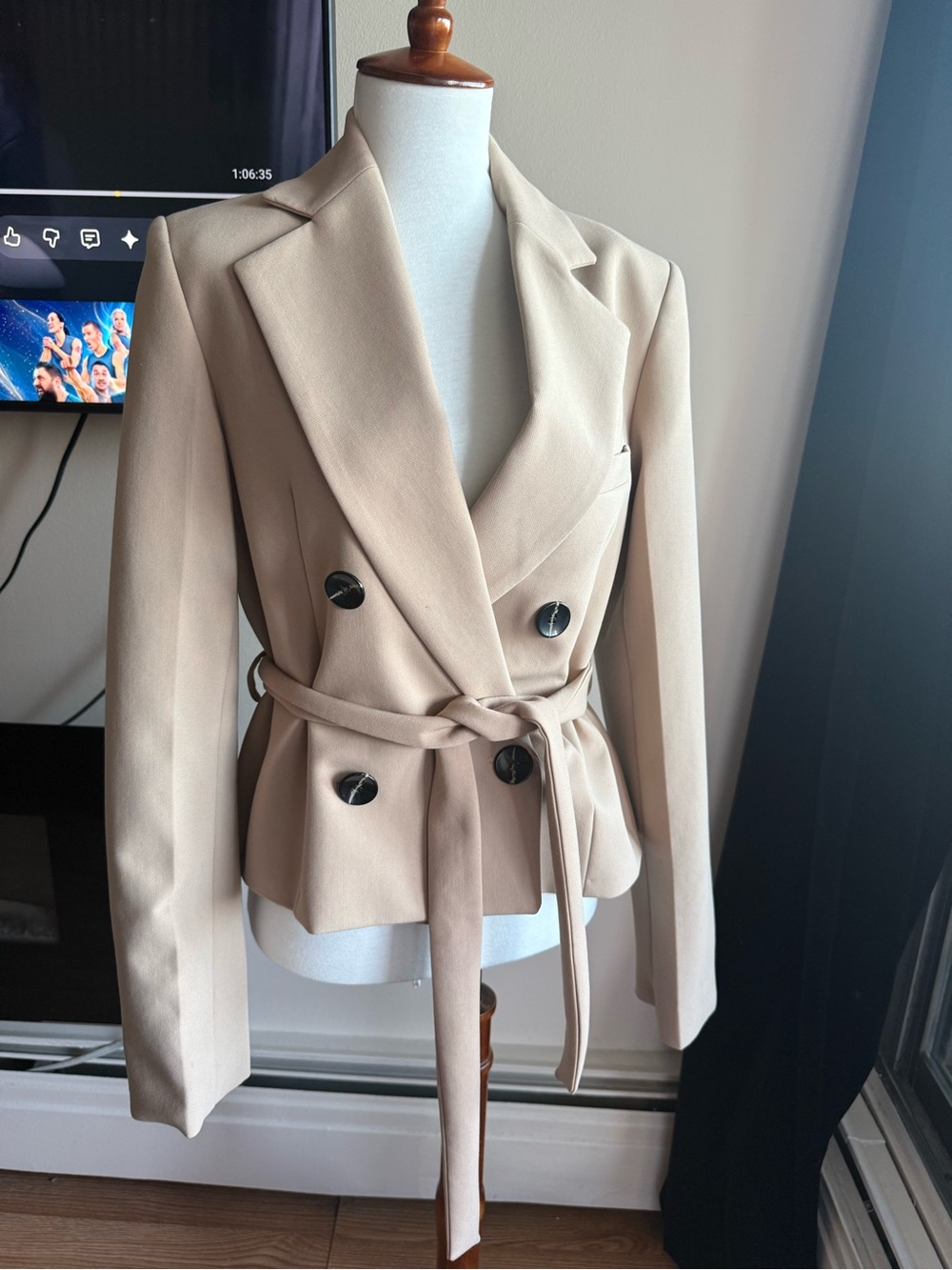 Zara Beige Double-Breasted Belted Blazer